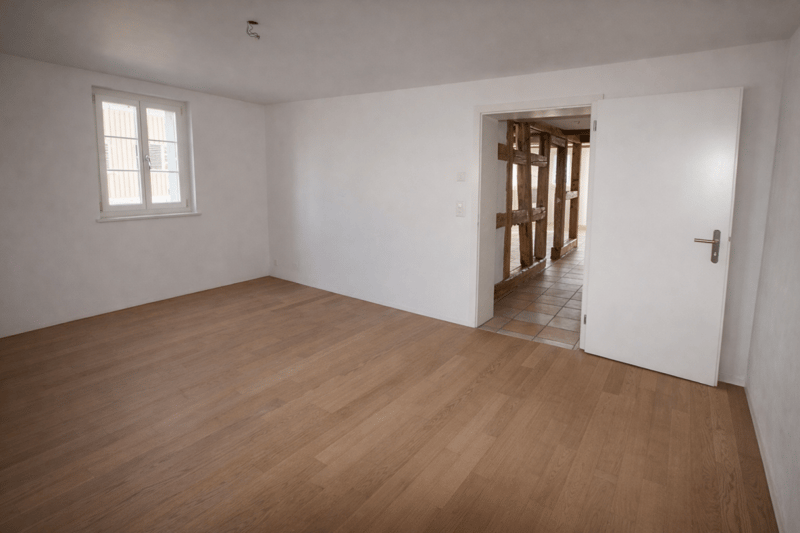 Cozy apartment with unique charm (7)
