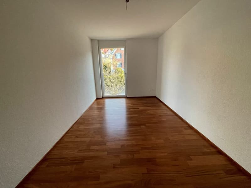 Exclusive apartment with beautiful lake view (6)