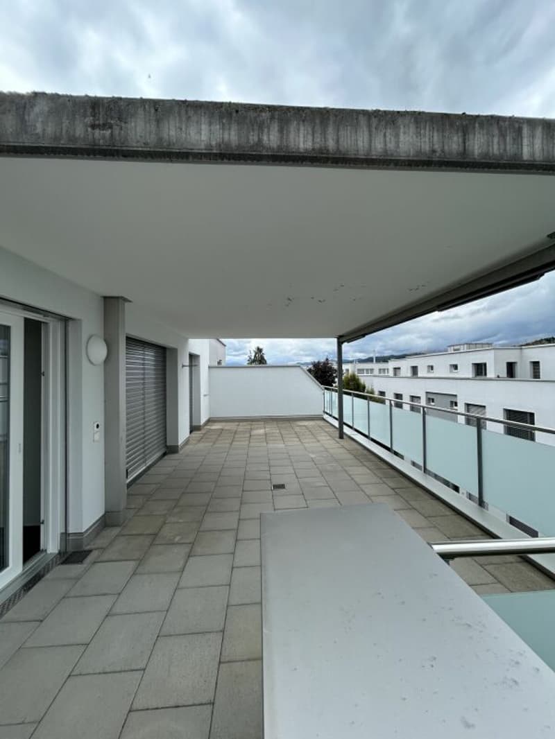 Top-gepflegte, moderne 3.5 Zi.-Dachwohnung im Dorfzentrum (7)