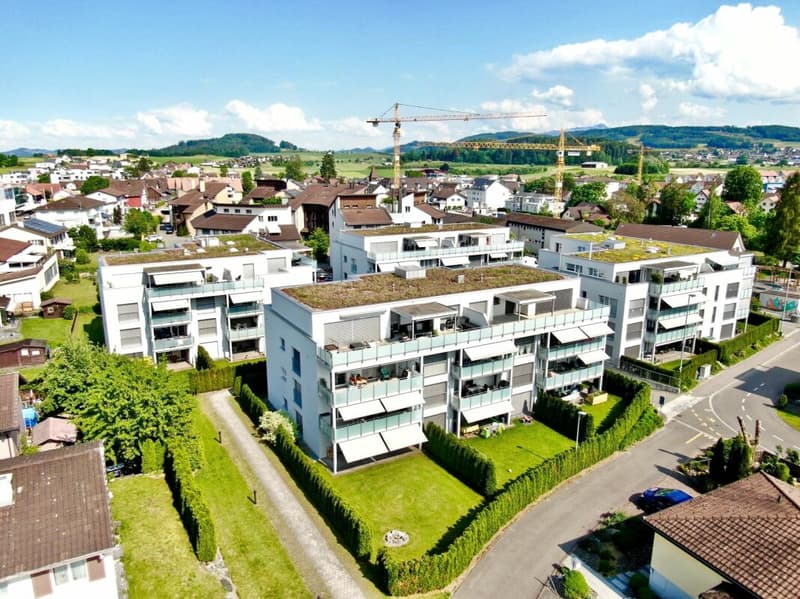 Appartamento di giardino moderno 3.5 locali nel centro del villaggio (1)