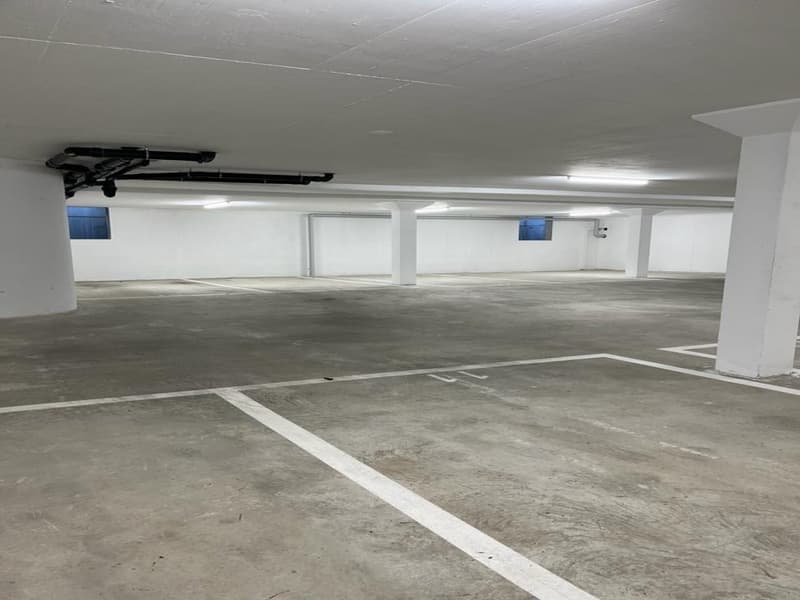 Einstellhalle