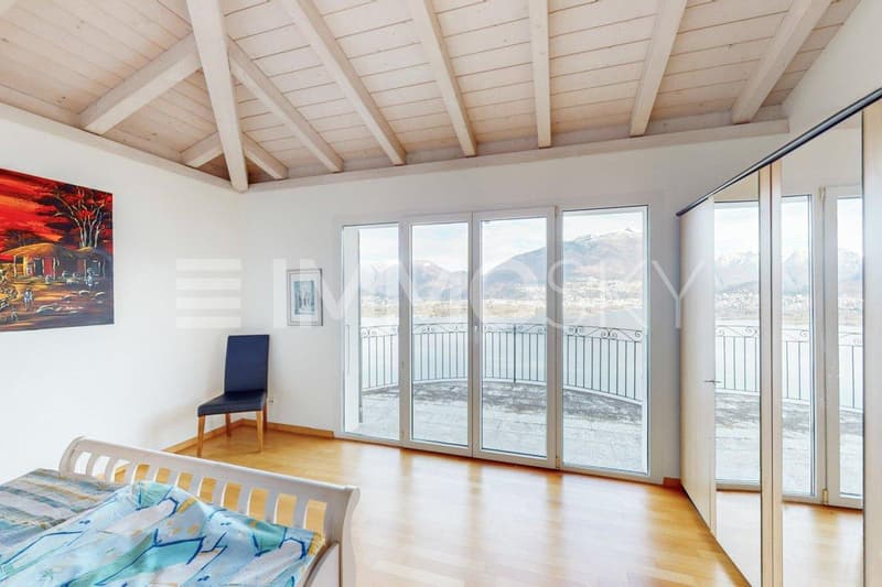 Camera padronale con balcone