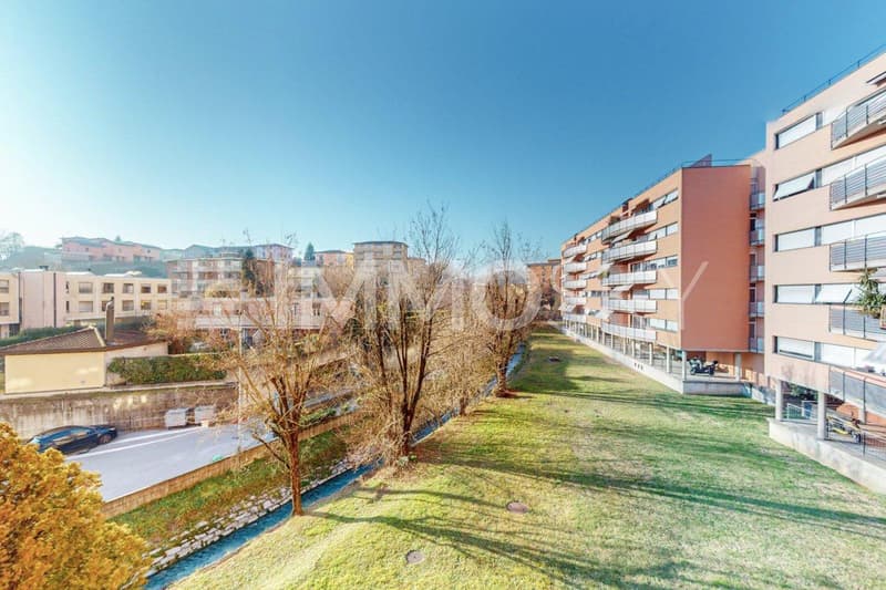 In zona residenziale tranquilla e ottimamente soleggiata