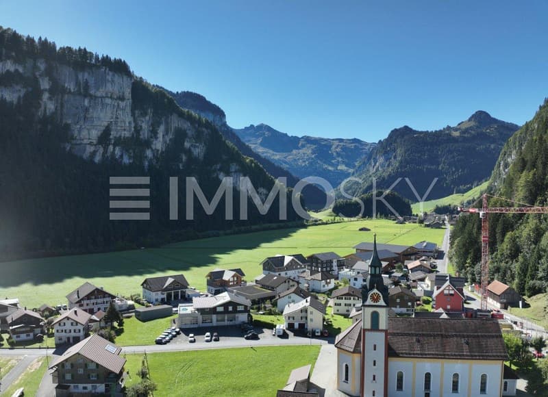 Grosszügige Aussichtslage mit freiem Blick