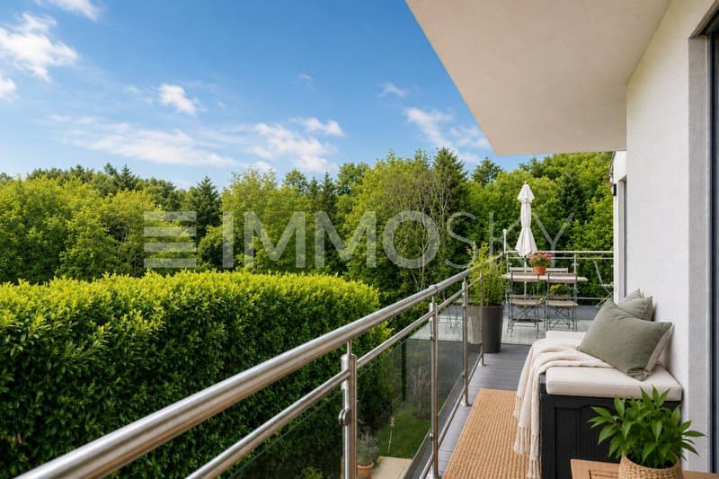Espace extérieur avec vue sur la forêt