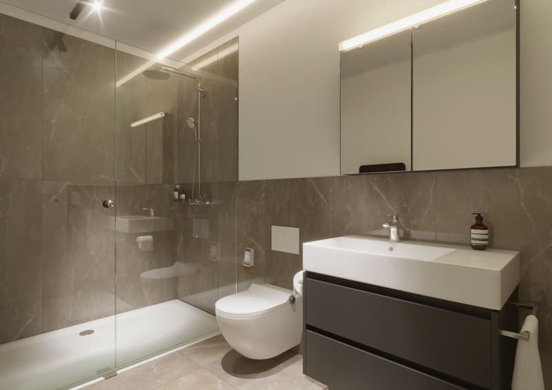 220405_Feierabendstr_Badezimmer_HIGH.jpg