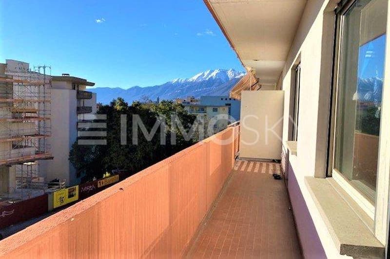 Terrazza con vista montagne