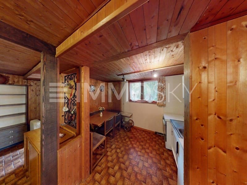 Cucina compatta in stile legno chiaro
