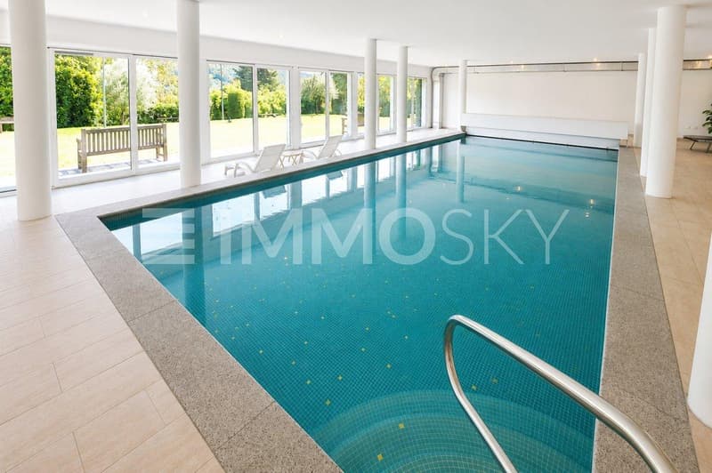 Grandissima piscina in comune