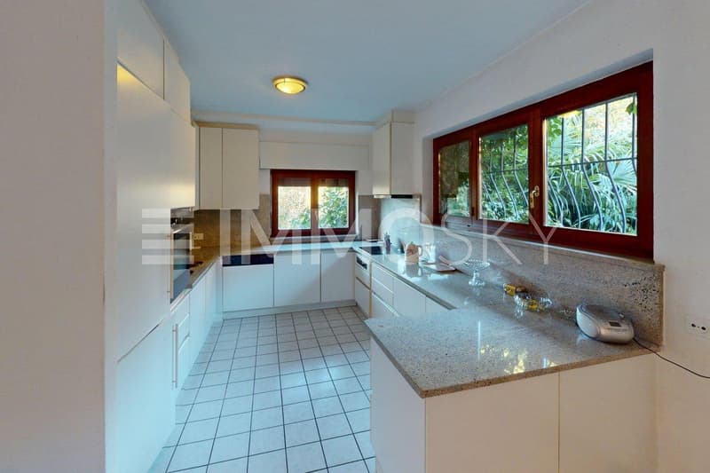 Villa-Luganese-Kitchen