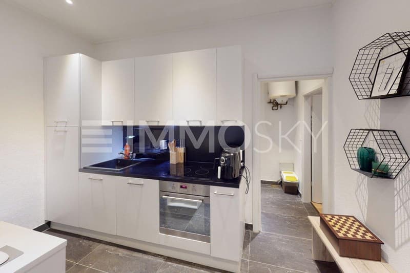 Cucina moderna attrezzata