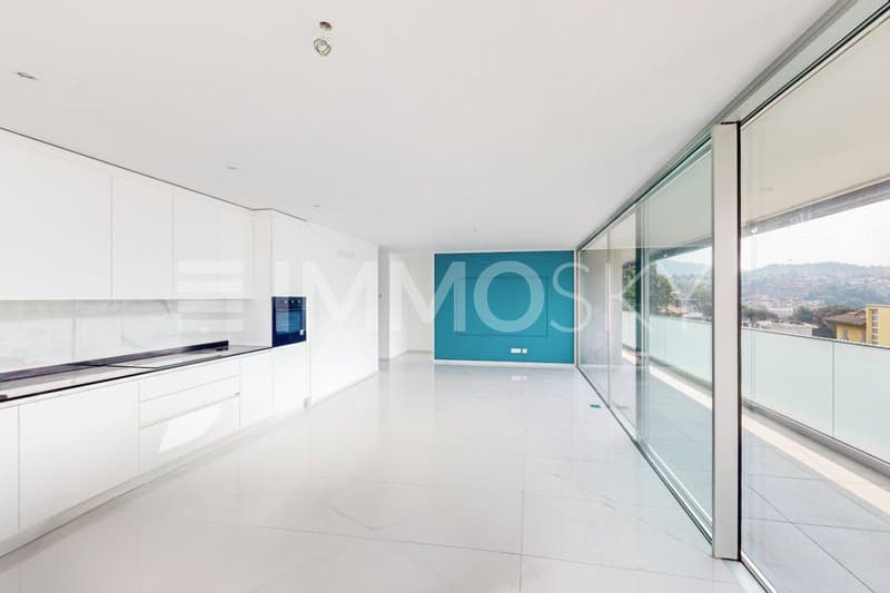 Zona living con cucina aperta