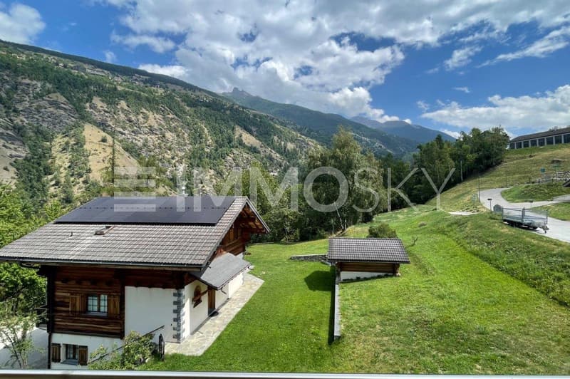 Vue dégagée sur la Vallée