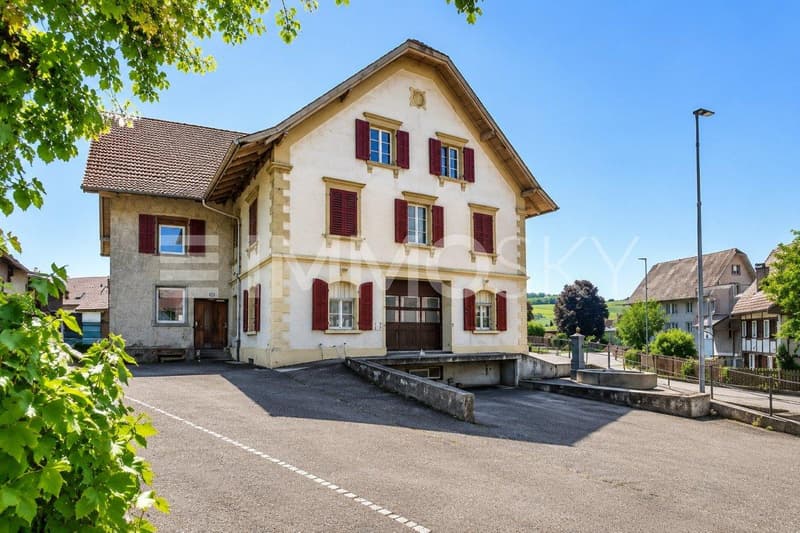 Mit Laderampe und vielen Parkmöglichkeiten