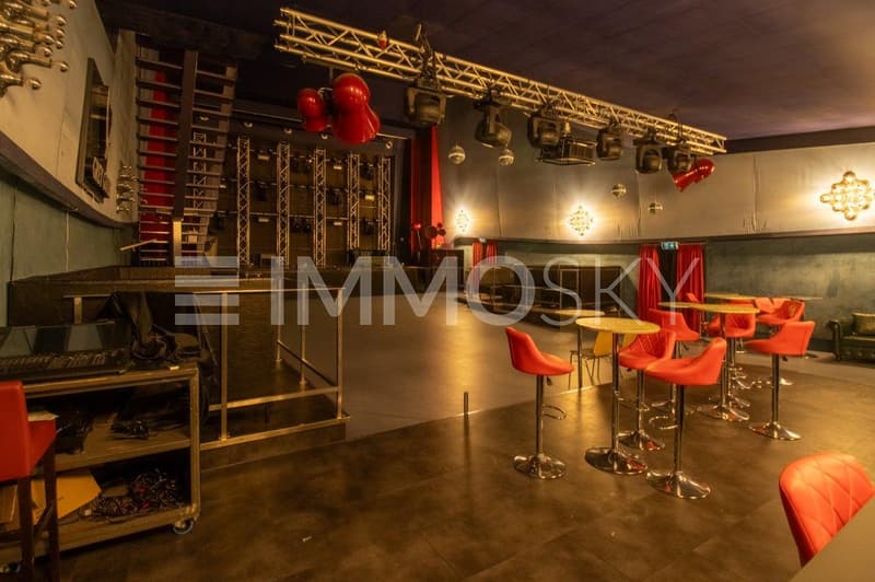 Saal