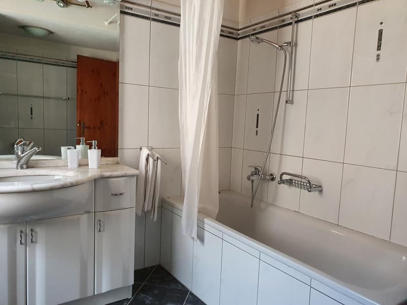 Freundliches Badezimmer