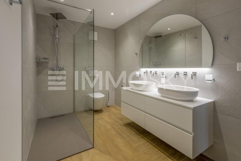 Salle de bains parentale