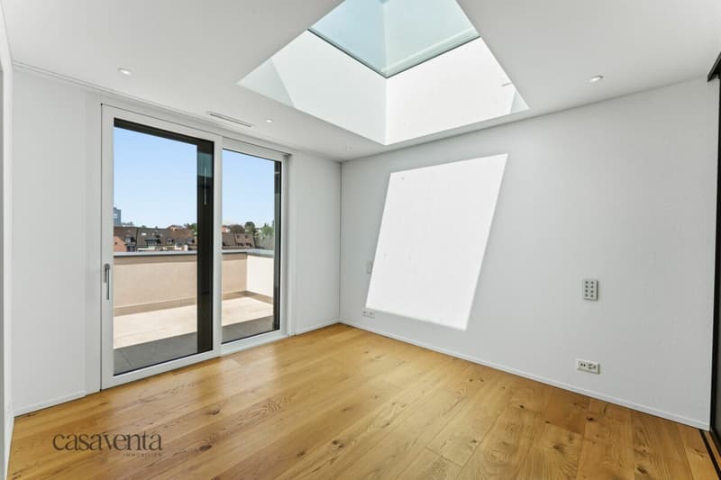 Zimmer 1 mit Panoramafenster