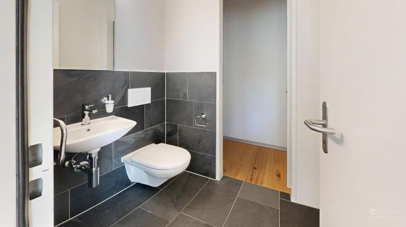 WC mit Zugang Technik