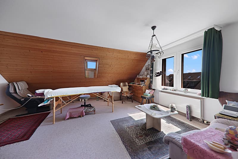 Living in the Green: Charming 5.5-Room Single-Family Home (9)