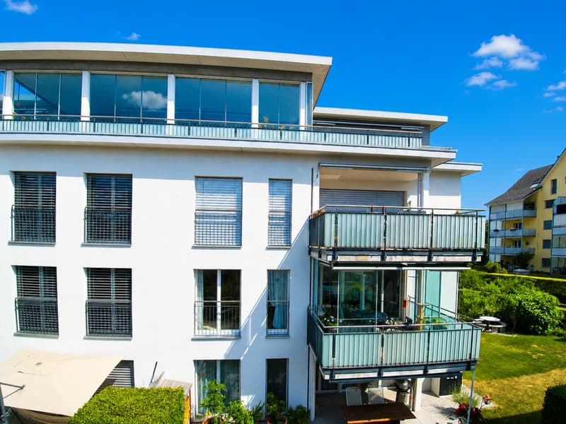 Modern 3.5-room apartment with large south-facing balcony (1)
