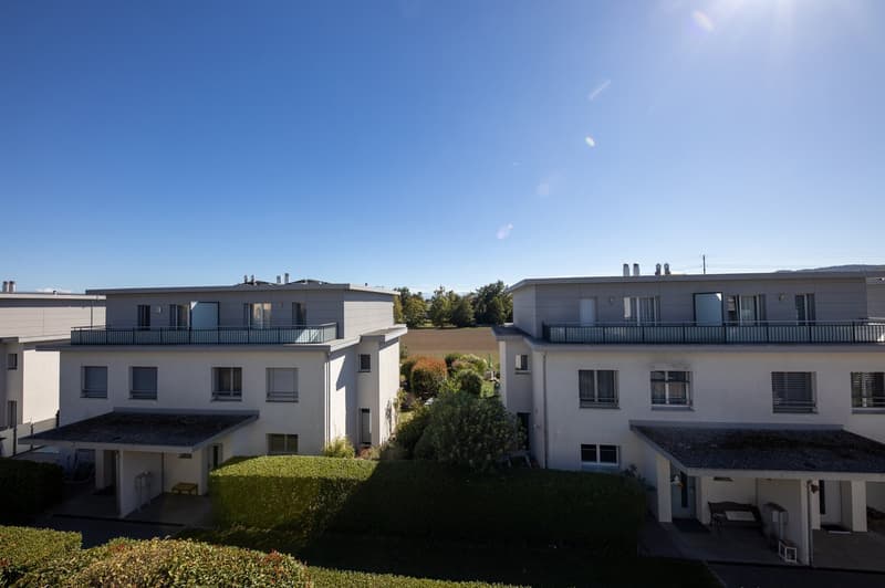 Moderne 3.5-Zimmerwohnung mit grossem Balkon nach Süden in Schwerzenbach (12)