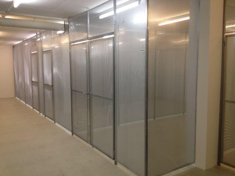 Petit entrepôt près de Sihlpost et Europaallee à louer (2)