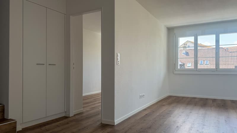 Maisonette ristrutturata di 5 locali con balcone a Bonstetten (7)