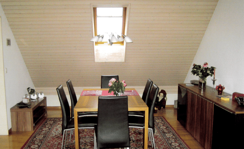 Charming 3.5-room attic apartment with great views (12)