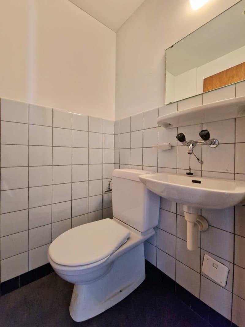 Separates WC