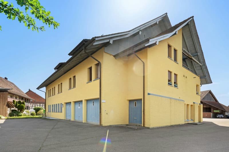 Il tuo investimento immobiliare: appartamenti in affitto/studi medici nel centro del villaggio di Rafz (5)