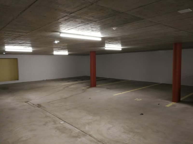 neue Einstellhalle
