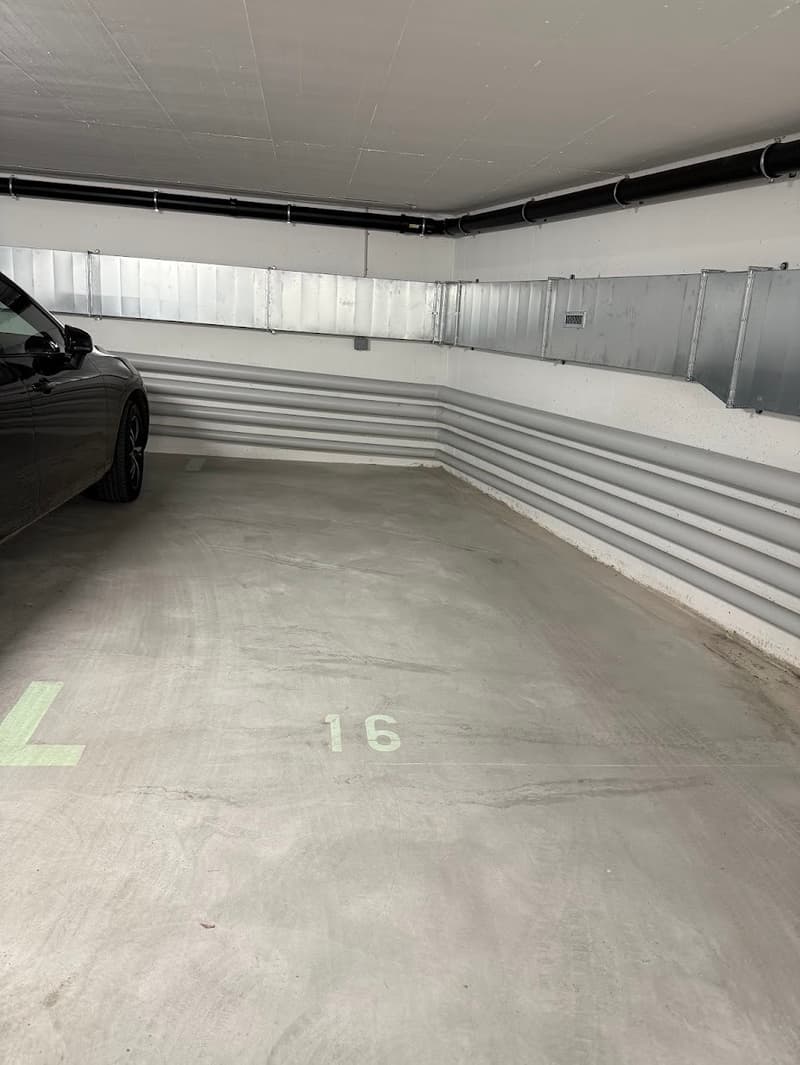 Einstellplatz in neuer Tiefgarage (4)