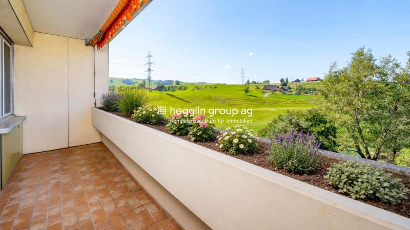 Balkon OG