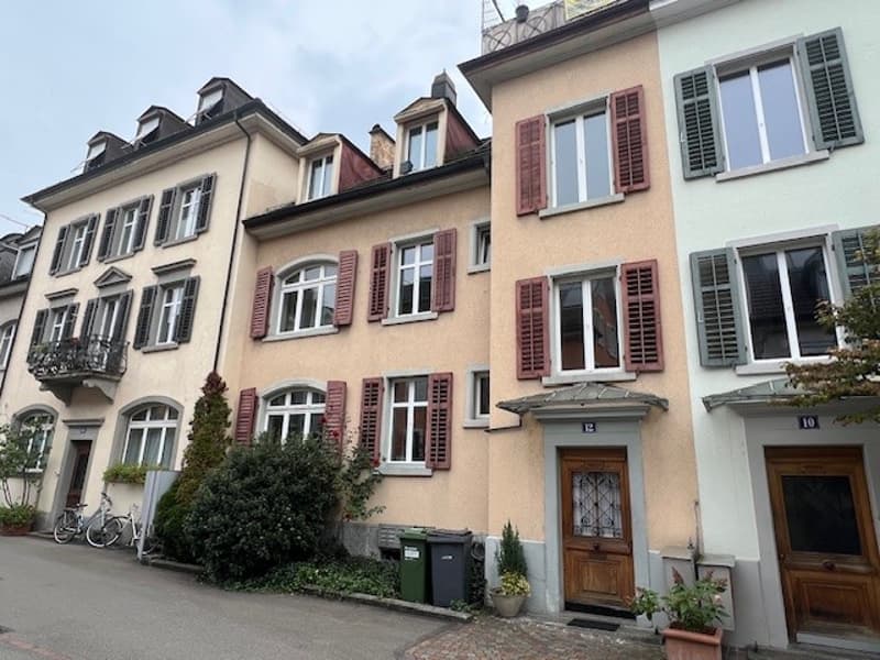 Disponibile temporaneamente: affascinante appartamento di 3 locali in un edificio storico a Zürcher Seefeld (12)