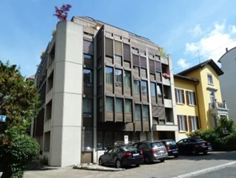 Representative commercial space in Zürcher Seefeld (2)