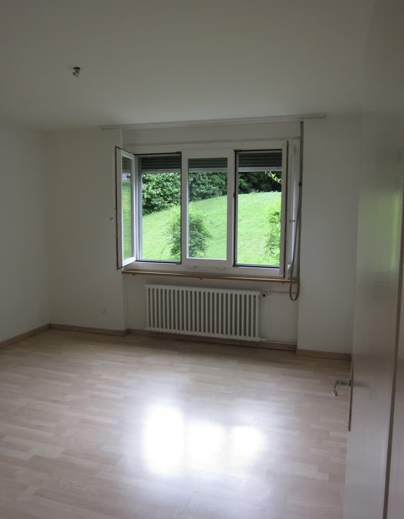 We rent a 3.5-room apartment in Adliswil as of 01.08.2026 (5)
