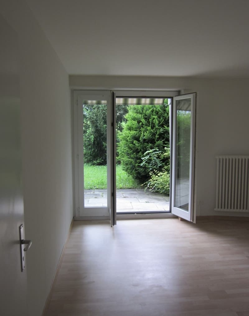 We rent a 3.5-room apartment in Adliswil as of 01.08.2026 (4)
