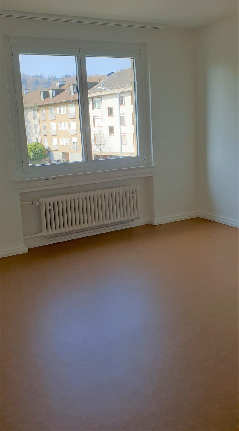 Zentrale 2.5-Zimmerwohnung per 01.10.2026 zu vermieten (4)
