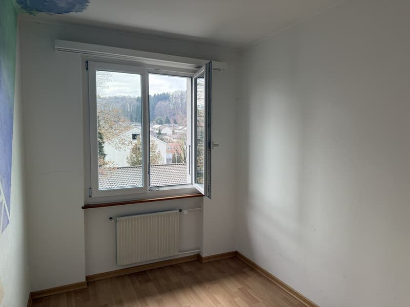 Charming 5.5-room row house in a quiet location in Ittigen (8)