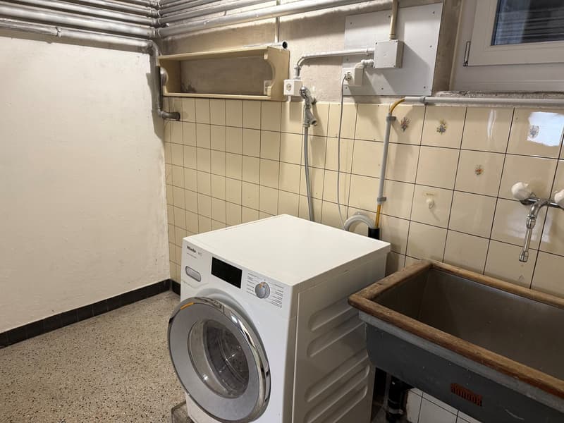 Charming 5.5-room row house in a quiet location in Ittigen (17)