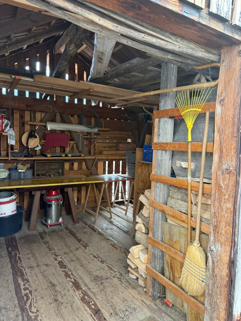 Unique home with lake view & charm - Living where others vacation (25)