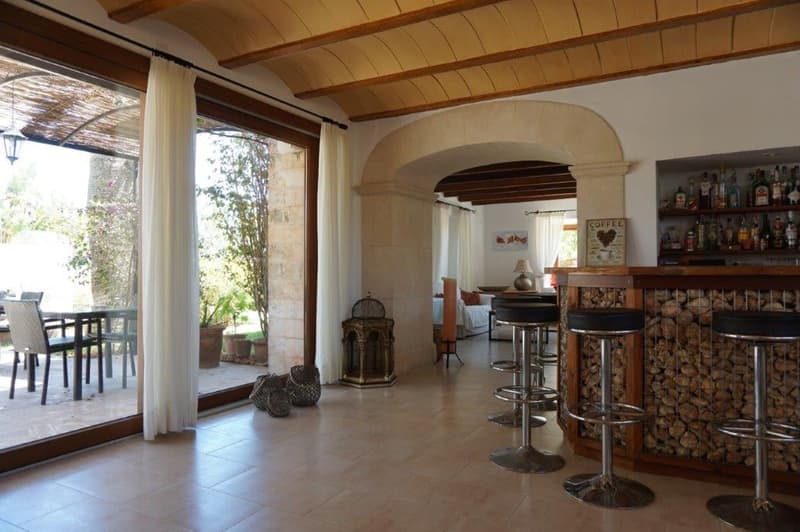 Agroturismo mit mehreren Gebäuden (lizenziertes FINCA - Hotel mit Rebberg) (6)