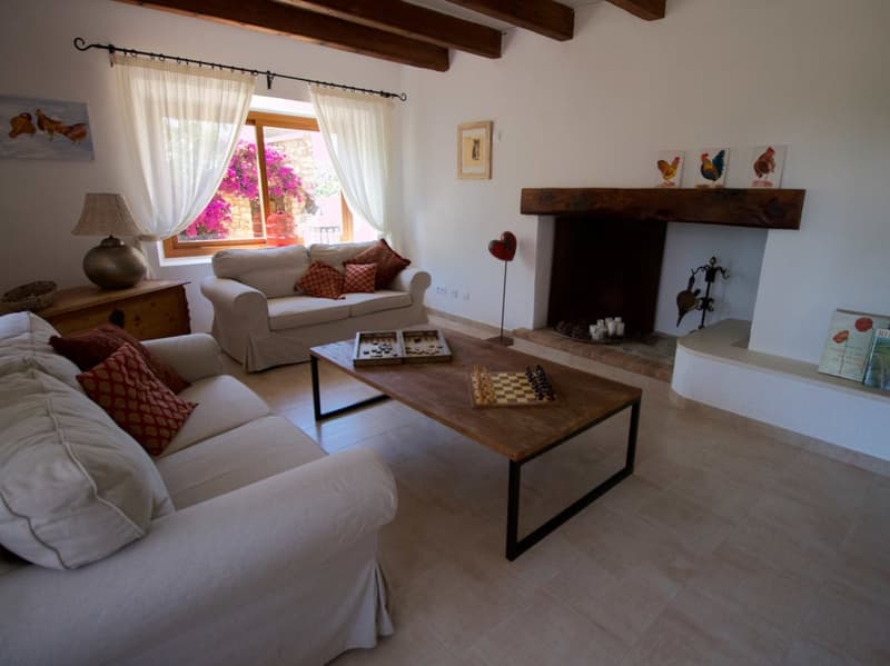 Agroturismo mit mehreren Gebäuden (lizenziertes FINCA - Hotel mit Rebberg) (8)