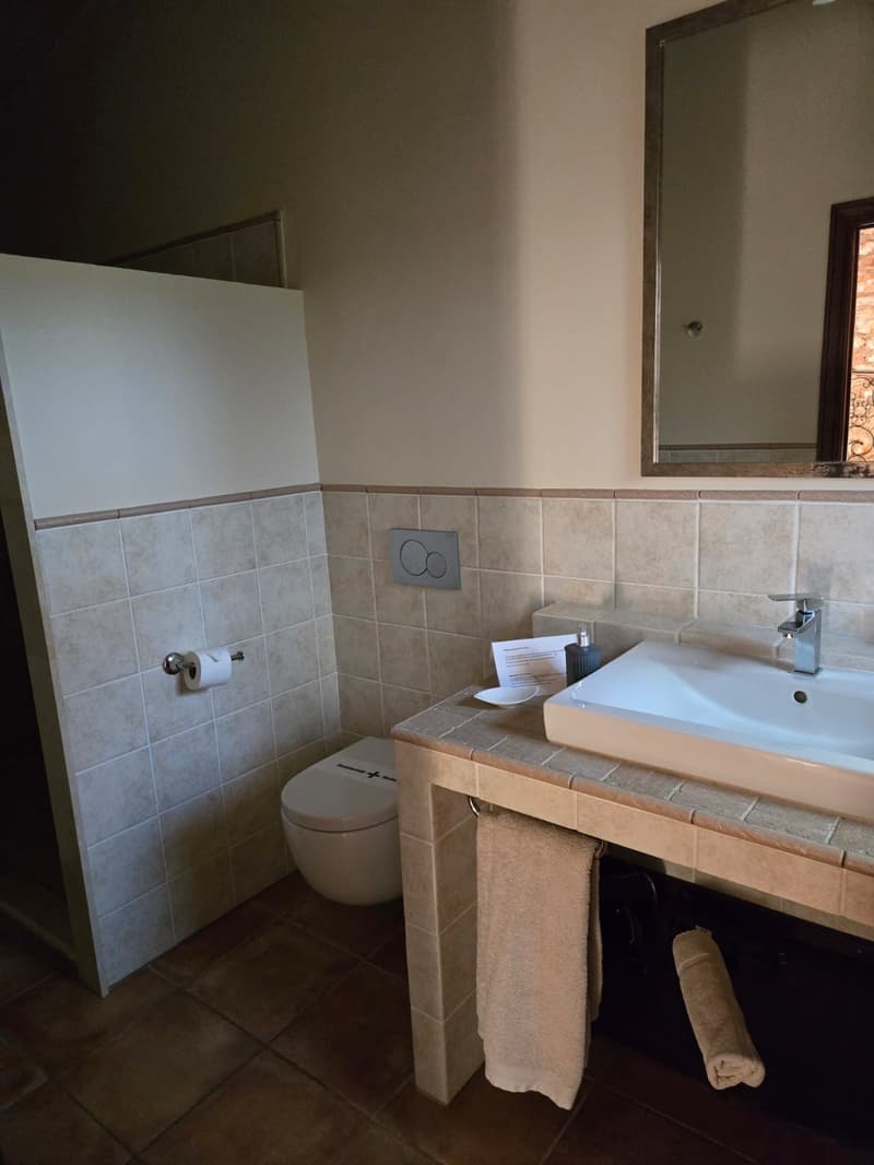 Agroturismo mit mehreren Gebäuden (lizenziertes FINCA - Hotel mit Rebberg) (12)