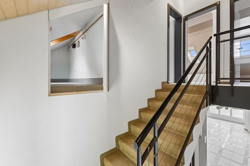 5.5-Zimmer - Maisonette Terrassenwohnung mit 51 m2 Terrasse und 315 m2 Gartenanteil (20)