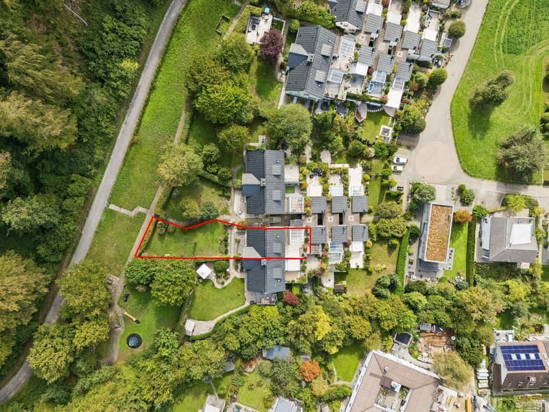 5.5-Zimmer - Maisonette Terrassenwohnung mit 51 m2 Terrasse und 315 m2 Gartenanteil (25)