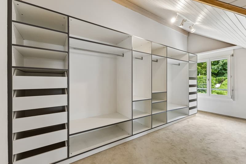 5.5-Zimmer - Maisonette Terrassenwohnung mit 51 m2 Terrasse und 315 m2 Gartenanteil (18)