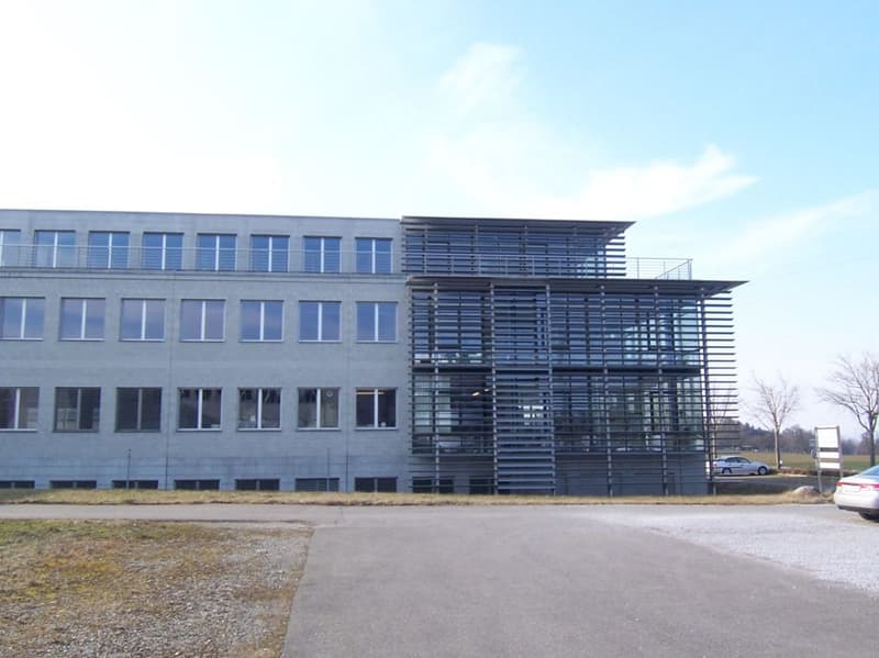 Temps pour du NOUVEAU - Espace commercial à Lengwil (4)