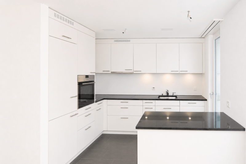 Sunny Garden Apartment (2)